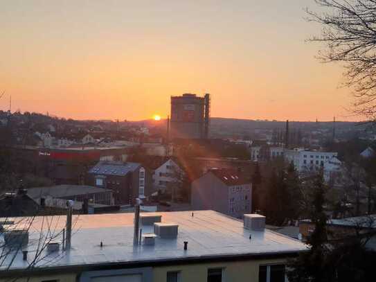 schöne 2 Zimmer Wohnung mit Balkon und toller Aussicht in Wuppertal Langerfeld zu vermieten.