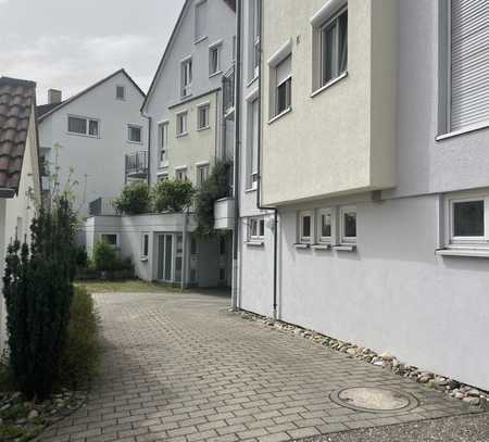 Ansprechende 2-Zimmer-Wohnung mit Balkon in Esslingen