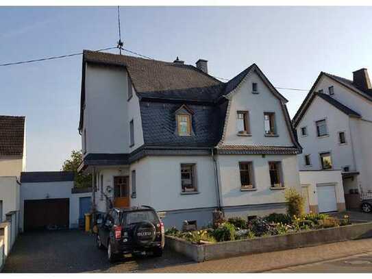 Einzigartiges, freistehendes Einfamilienhaus im idyllischen Altendiez!!!