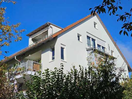 Charmante 3,5 Zimmer Maisonette Wohnung in Stammheim!