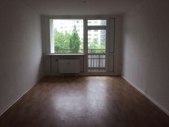 Großzügige 3 Zimmerwohnung mit Balkon!