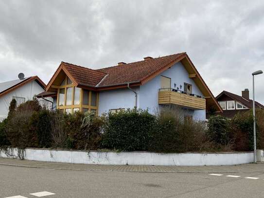 Geräumiges, günstiges 6-Zimmer-Haus in Lampertheim