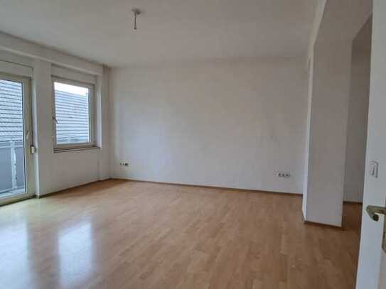 Appartement mit Balkon für den Single am Bahnhof