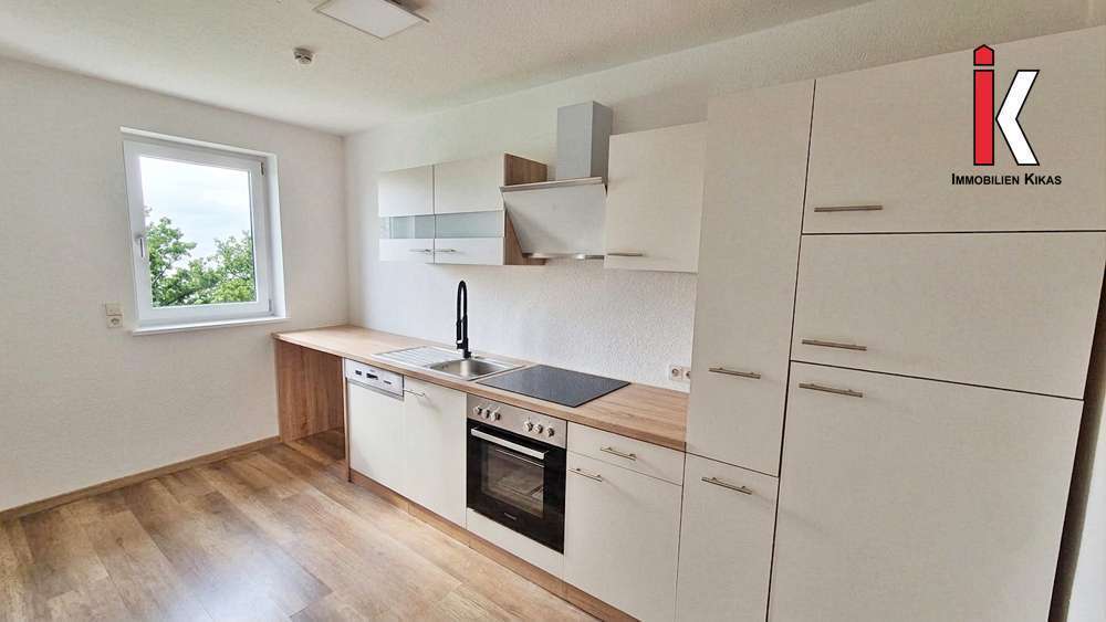 Sommergenuss in kühlen Räumen! 4-Zimmerwohnung in Sindelfingen - Photo 3