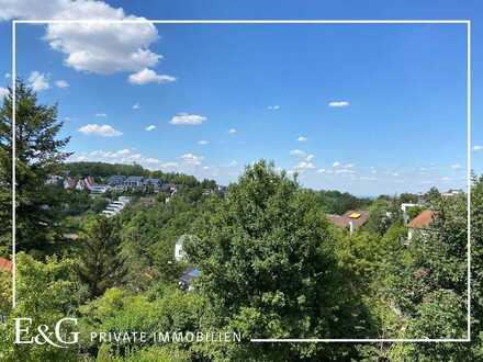 Am Alten Golfplatz in Leonberg: Ein- bis Zweifamilienhaus / Bauplatz in absolut ruhiger Lage