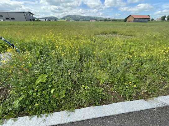 Exklusives Baugrundstück mit Bergblick