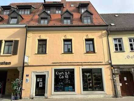 Exklusives Renditeobjekt - Gepflegte 1,5-Zimmer-Wohnung mit Einbauküche in Erlangen-Zentrum