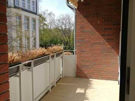 Drei-Zimmer-Wohnung in Düsseldorf-Gerresheim, Balkon, hell, zentral + ruhig, hofseitiger Garten