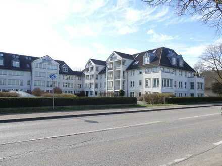 SUSANNE BEYER BIETET AN: MÖBLIERTE 2 ZIMMER MIETWOHNUNG MIT BALKON u. OSTSEEBLICK IN ECKERNFÖRDE