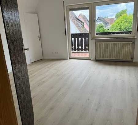 Geschmackvolle 3-Zimmer-Dachgeschosswohnung in Aschaffenburg. Erstbezug nach Renovierung.