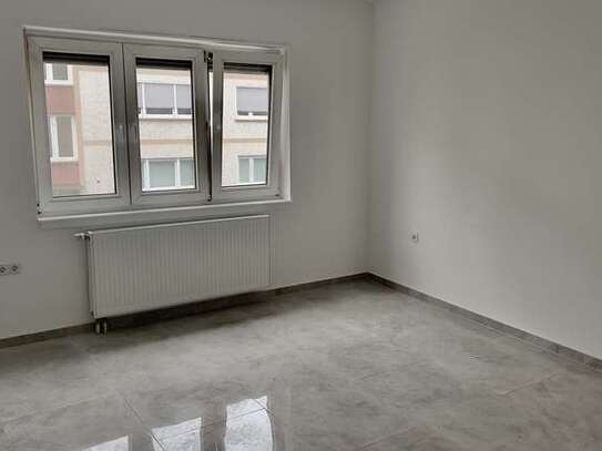 Vollständig modernisierte 3 Zimmer Wohnung in Neustadt