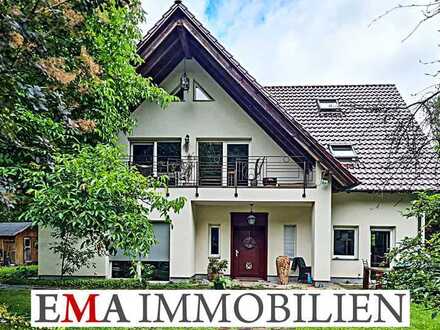 Perfekte Harmonie von Luxus und Natur: Einfamilienhaus in idyllischer Lage