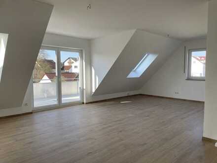 Neubau! Erstbezug!
Helle & hochwertig ausgestattete DG Wohnung mit 2 Balkonen zu vermieten.