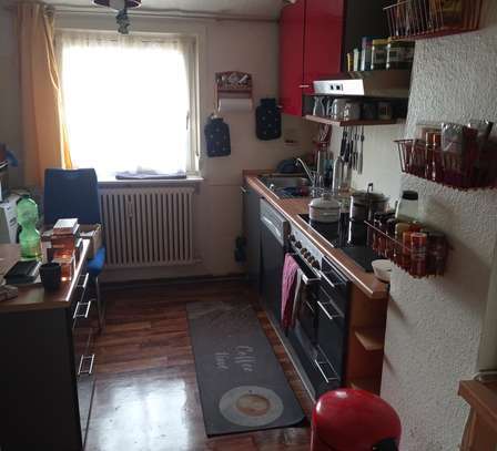 2 Zimmer Wohnung mit Einbauküche