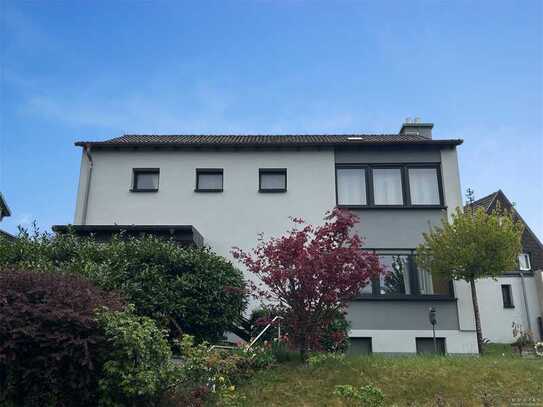 BIETERVERFAHREN - PROVISIONSFREI für Käufer - Einfamilienhaus aus Nachlass mit großem Garten
