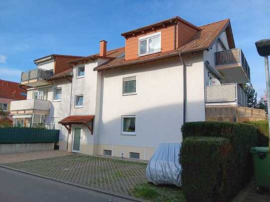 Schöne, helle 3-Zimmer-Erdgeschosswohnung mit Terrasse und kleinem Garten in Ilvesheim