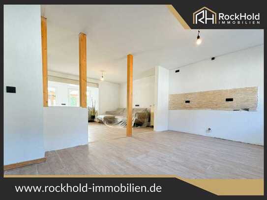 Großzügiges Einfamilienhaus mit riesigem Grundstück und viel Potential!