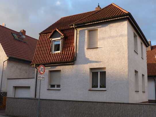 Charmantes Einfamilienhaus in zentraler Lage von Mörfelden