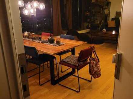 Tauschwohnung! Biete zentrale 2-Z.-Whg im Grünen - Suche min. 3-Z.