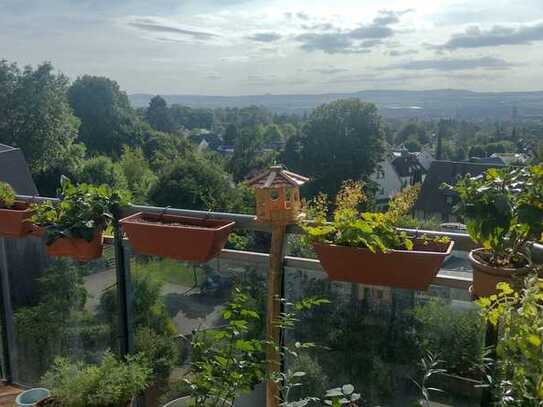 Sonnige 4,5 Zi.-Wohnung mit Blick über Göttingen