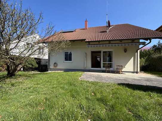 Grosses Traumhaus mit Fernsicht in sehr guter und exklusiver Höhenlage