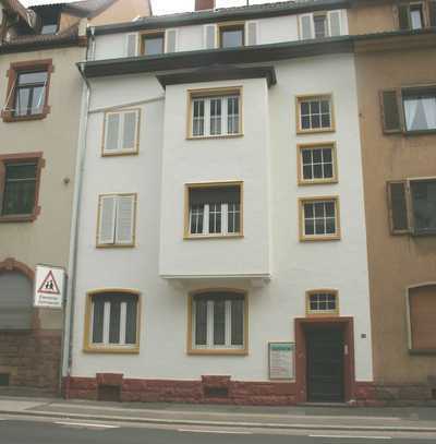 Schicke 3 Zimmer Wohnung, Nähe Karlsplatz
