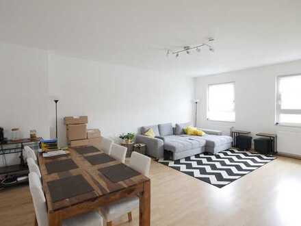 List - Hochwertige und moderne 3-Zimmer-Wohnung in zentraler Lage mit Dachterrassennutzung