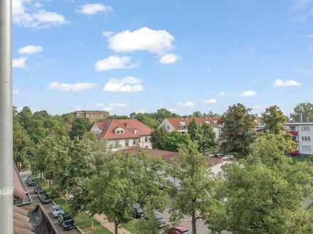 Helle 3-Zimmer Wohnung am Fuß der Villa Berg