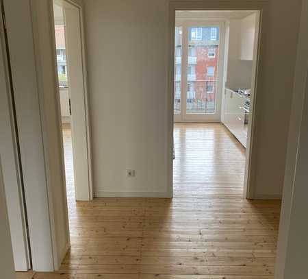 Erstbezug nach Sanierung mit neuer Einbauküche und Süd-Balkon: 2-Zimmer-Wohnung in Münster