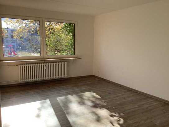 Schöne 4-Zimmer Wohnung in Strandnähe