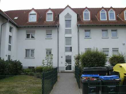 schöne 3 Zimmer-Parterre-Wohnung in Waldböckelheim mit Terrasse