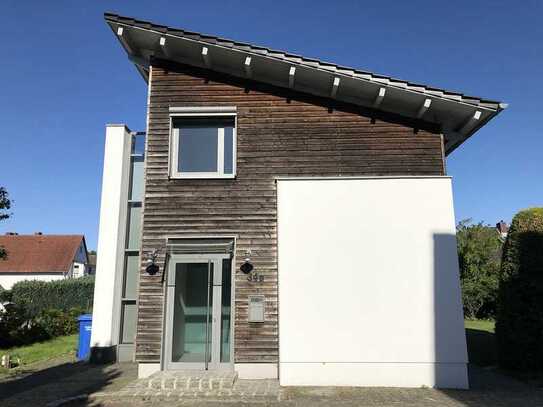 Modernes Haus mit viel Glas in bester Lage am Marktplatz Gifhorn Süd