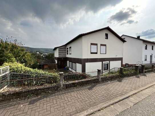 Rodalben, 1-2 Familienhaus in ruhiger Lage! Stellplätze / Garage "Bauplatz"