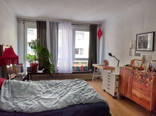 3-Zimmer-Wohnung mit Balkon und EBK in Mainz-Neustadt