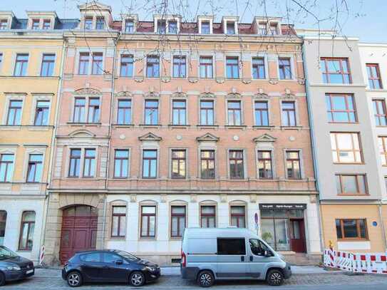 Ihre Kapitalanlage im Denkmalschutz: 2-Zimmer-Dachgeschoßwohnung in zentraler Lage