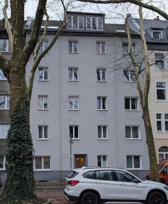 Attraktive 2,5-Zimmer-Wohnung im KfW-85-Haus - über 4 % Rendite