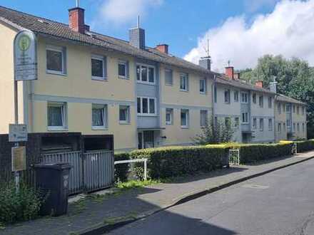 Wieder im Angebot: Schöne helle 3 ZKB Wohnung mit Balkon in ruhigem Wohngebiet