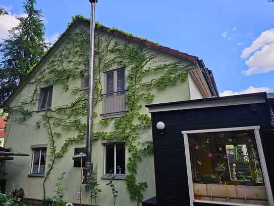 STOPP: BEZUGSFREIES HAUS AM WALDRAND IN KREMMEN-SOMMERFELD