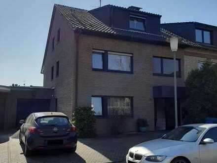 Helles modernisiertes Apartment