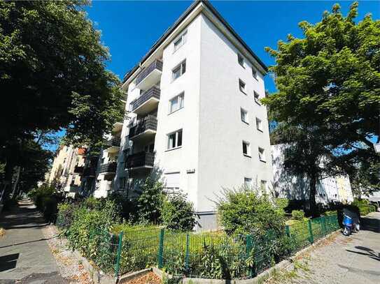 Helle 3-Zimmer-Wohnung im grünen Steglitz