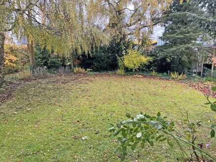 Renovierte 4-5 Zimmer-Wohnung mit Südbalkon, Garten und Pkw-Stellplatz in Bad Oeynhausen-Südstadt