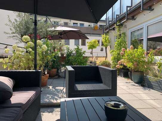 NEU *Paul & Partner* TOLLE DACHTERRASSE ! ZENTRALER ALS HIER GEHT ES NICHT !