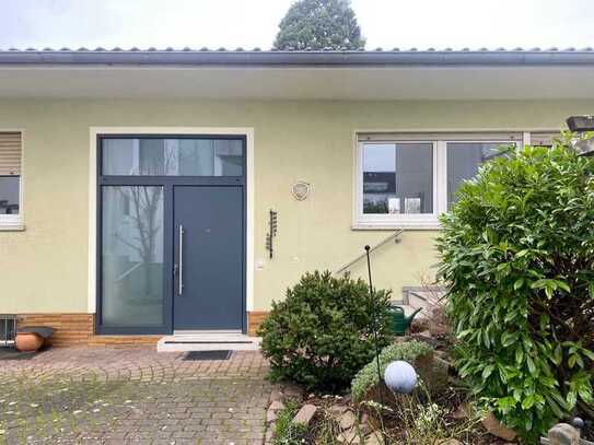 Bungalow sucht nettes Paar im Ortsteil Walldorf