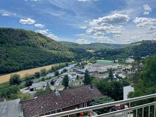 Exklusives Wohnhaus in unvergesslicher Blicklage 50 km von Wiesbaden