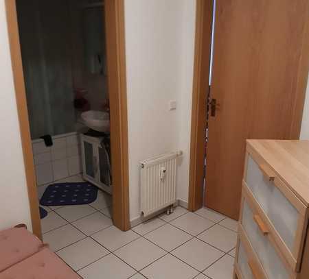 Helle 1-Zimmerwohnung mit Einbauküche in Großreuth bei Schweinau