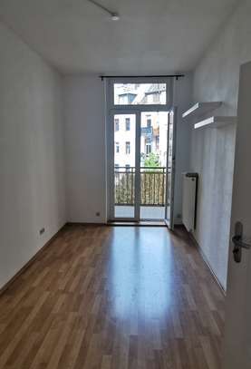 3 Zimmer Altbau in Bockenheim