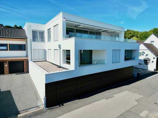 Moderne 2-Zimmerwohnung mit Traumausblick, Loggia, Einbauküche, Garage und vielen Extras in Alfter