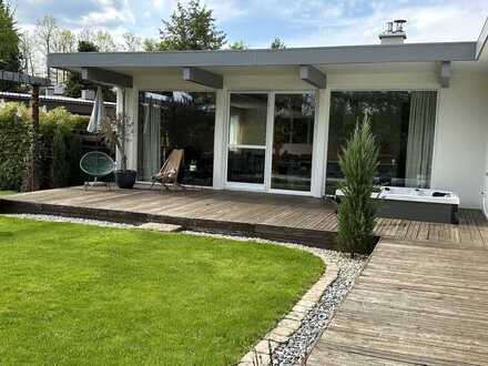 Erstklassiger, moderner Bungalow in ruhiger Lage: Wohnen für jede Generation