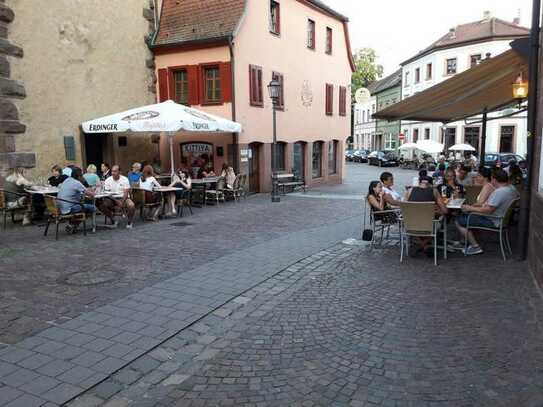 Italienisches Restaurant zu verpachten, Ablöse erforderlich!