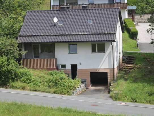 Preiswertes 4-Raum-Einfamilienhaus in Warmensteinach mit viel Potential ("reserviert"!)